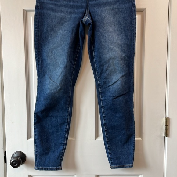 American Eagle Skinny Jeans Bundle - Sizes 8 & 10 - Picture 10 of 13